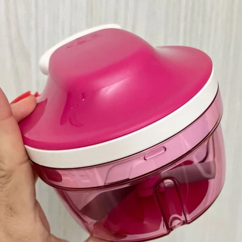 Super Sonic manual chopper Tupperware pink or red, new