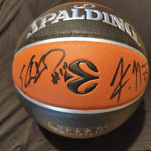 Spalding TF-1000 Legacy Official Game Ball new with 6 Panathinaikos player signatures