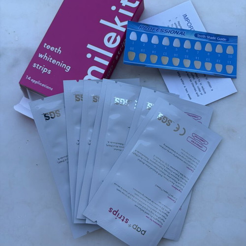 Teeth Whitening Strips 14 applications, new