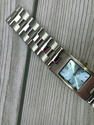 TCM women's metal watch like new, silver