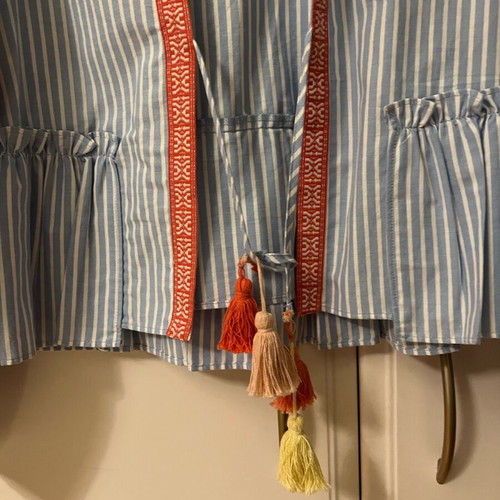 Zara boho style shirt with tassels like new, multicolor