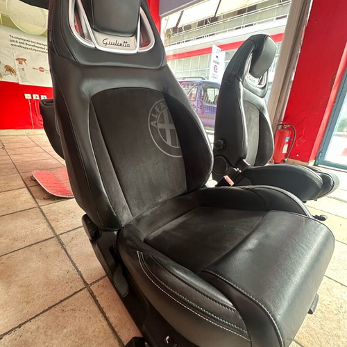 Alfa Romeo GIULIETTA launch edition heated seats like new