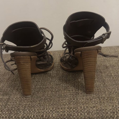 Cesare Paciotti vintage leather sandals size 36 new, brown