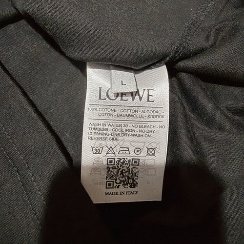 Loewe T-shirt, black, size L, new with tags