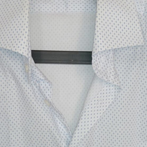 Vardas dress shirt like new, white with blue patterns, size L