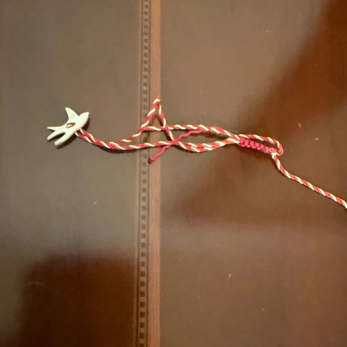 Martis swallow bracelet like new, white and red