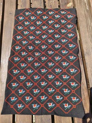 Hand embroidered wool pillowcase like new