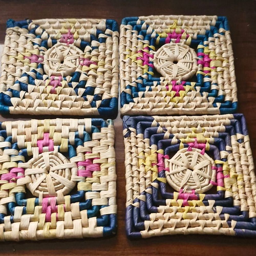 Coaster set of 4 pieces new