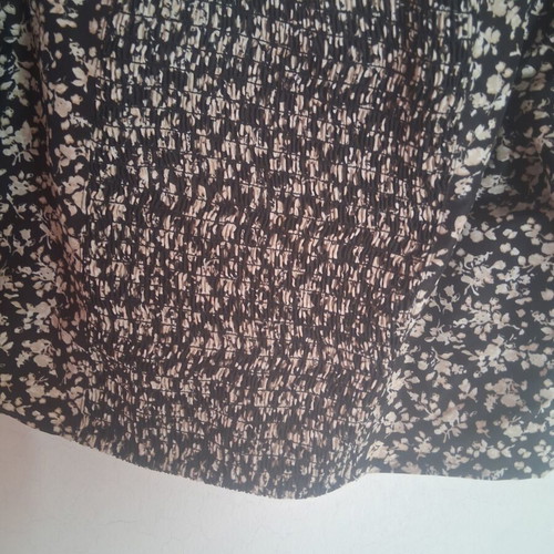 Levi's crop blouse with puff sleeves size S like new, floral black
