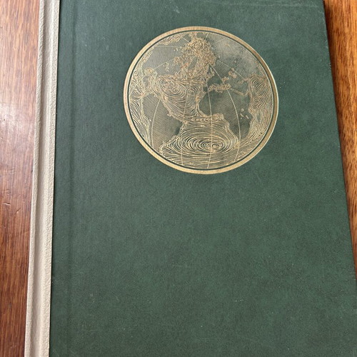 Vintage World Atlas 1961 in English like new