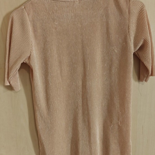 Stradivarius embossed short sleeve blouse like new, beige-pink