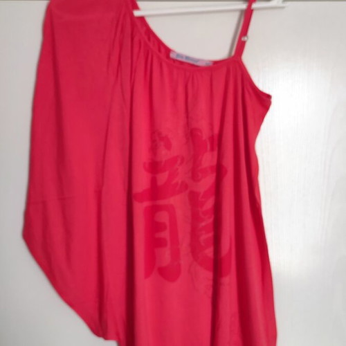 Pink Woman summer blouse size M like new, coral with batwing sleeve