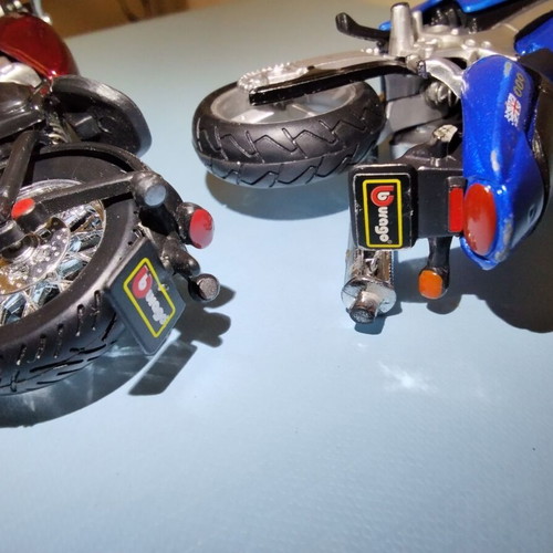 Triumph TT600 and Bonneville Bobber 1:18 scale models like new
