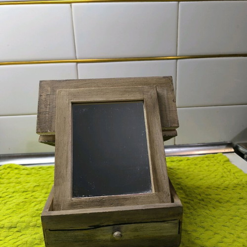 Handmade jewelry box like new, beige