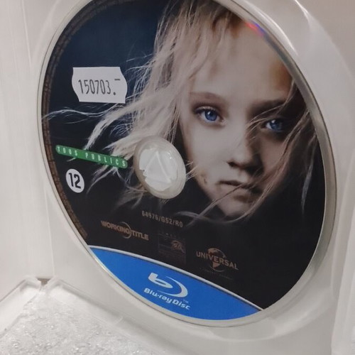 Les Miserables Blu-Ray like new with Greek subtitles
