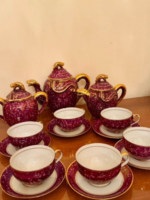 Japanese Teaset IOHPAP 1960 porcelain with 24k gold like new
