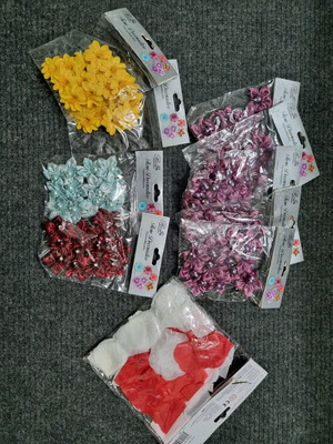 Set of 10 pieces of flowers for crafts