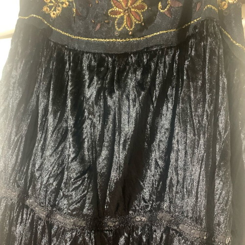 Velvet Italian mid-length skirt medium with embroidery, new, black