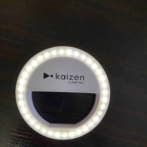 Flash with adjustable light for selfie like new