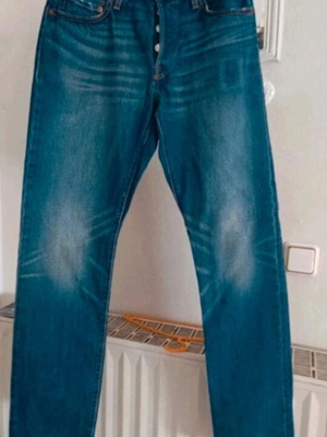 Levi's jeans medium size new, blue