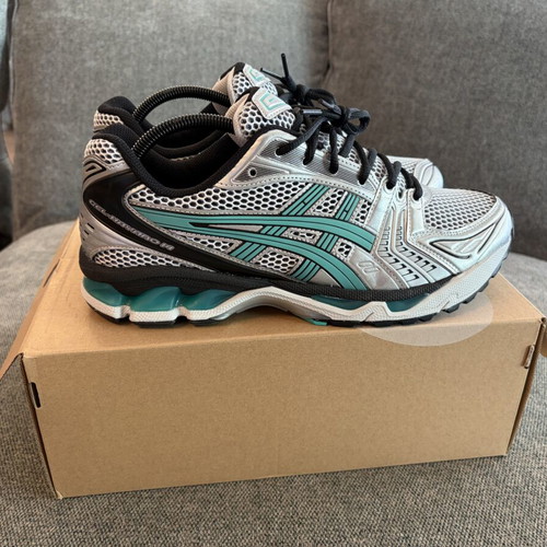 Asics Gel-Kayano 14 Tiffany running shoes size 44.5
