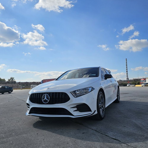 Mercedes-Benz A250e AMG Line Plug-in Hybrid used, AMG A45 Look