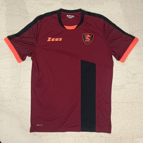 U.S. Salernitana 1919 Zeus Training Jersey 2023 XXL like new