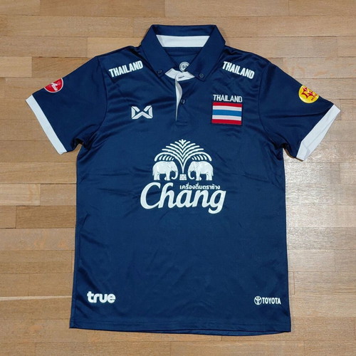 Thailand Training Football Shirt Size M Warrix like new