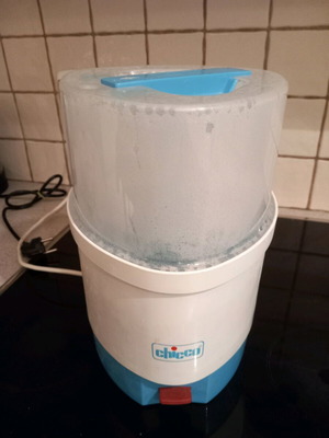 Chicco baby bottle sterilizer used, 3-position