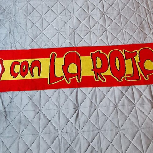 Fan scarf C&A con La Roja Spain like new