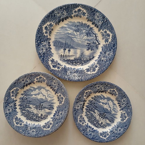 Vintage English Ironstone dessert set 7 pieces, like new