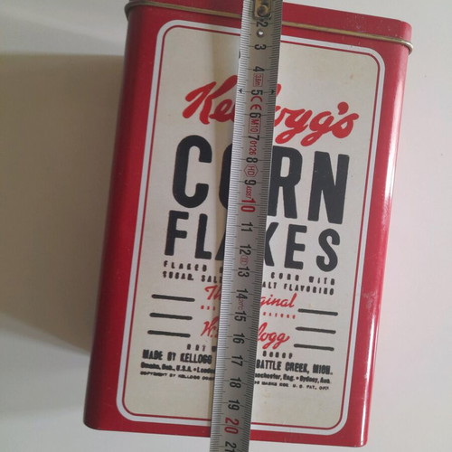 Kelloggs collectible metal tin like new