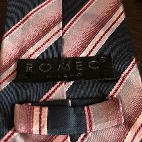Romeo Milano men's silk tie like new