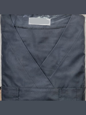 Медицински комплект нов, блуза и панталон размер M, сив