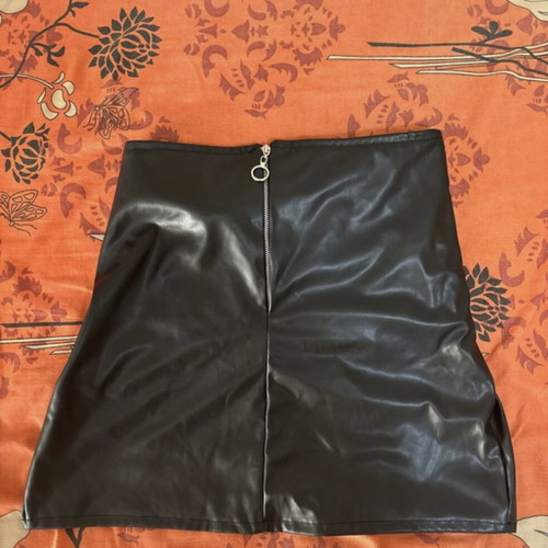 Shein mini leather skirt like new, black, size M