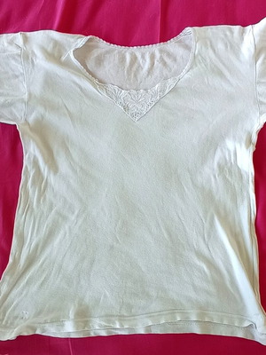 Pack of three women's medium tops used, cotton and lace
