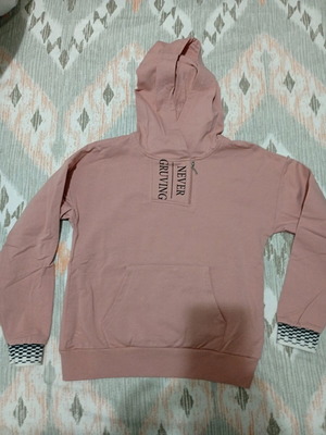 Evita sweatshirt like new, thin, size 8-10, dusty apple color