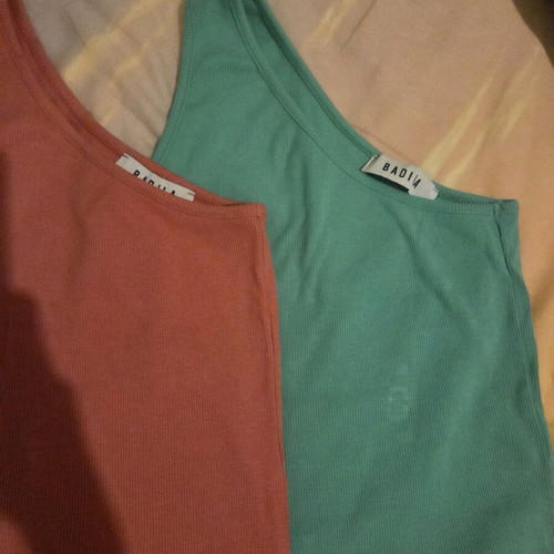 Badila blouse like new, pack of 10, pink and green
