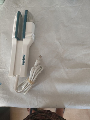 Babylis Hair Straightener with Steam new