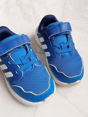 Adidas αθλητικά παπούτσια νούμερο 23 σαν καινούργια, μπλε