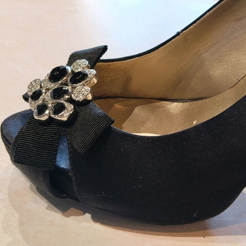 Nine West black fabric sandals with decorative buckle, 12cm heel