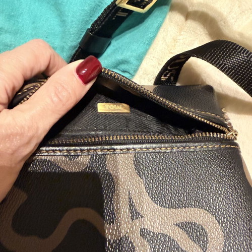 Tous leather crossbody bag like new, black and beige