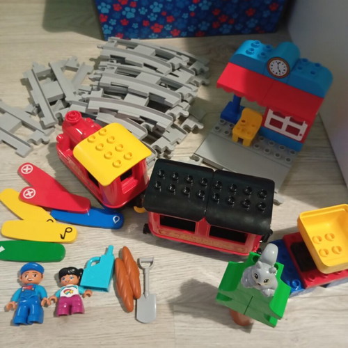 Lego Duplo Town Steam Train like new