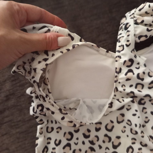 Animal Print Girls' One-Piece Swimsuit like new, size 5-6 years
