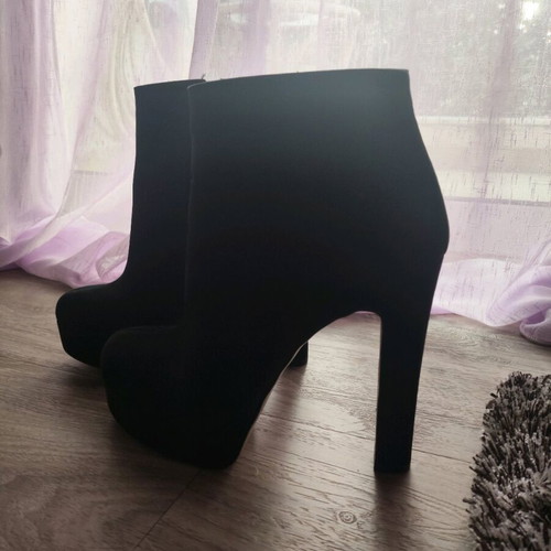 Sante black ankle boots like new, size 40