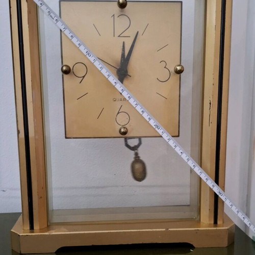 Vintage quartz table clock with pendulum used
