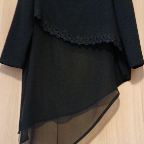 Access women's t-shirt like new, black