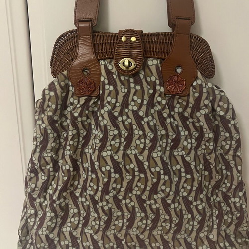 Hoss fabric printed bag like new with bamboo details