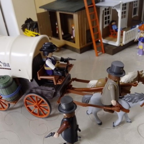 Playmobil set with many figures used