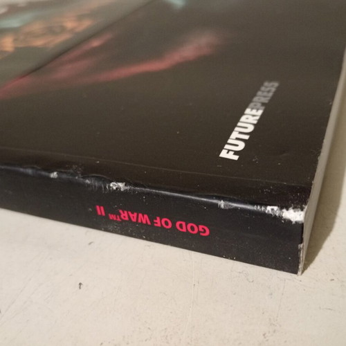 God of War II Official Strategy Guide like new, Future Press edition